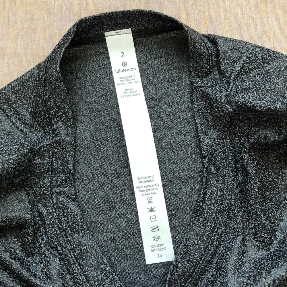 Lululemon ride & reflect muscle tank - Picture 5 of 5